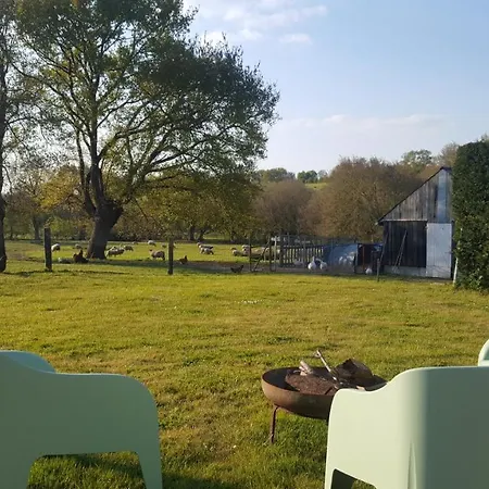 Holiday home Sous Le Chene