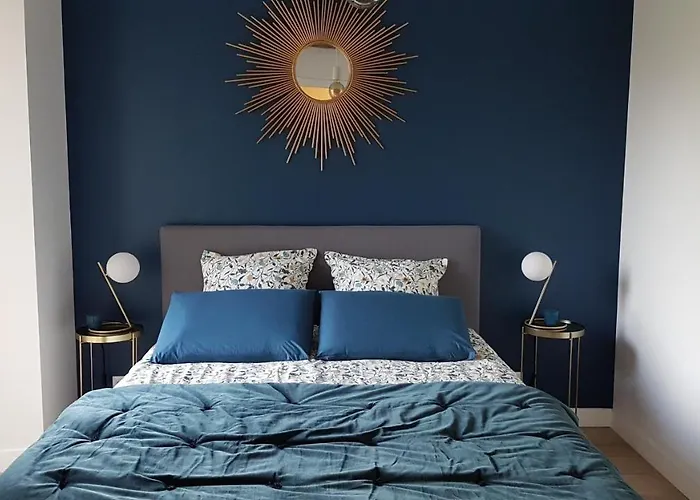 Sous Le Chene * Denée